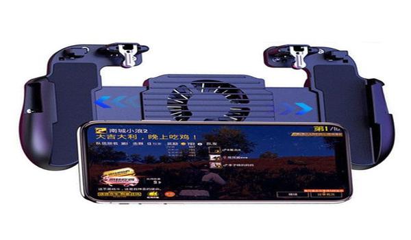 和平精英手机上的辅助器