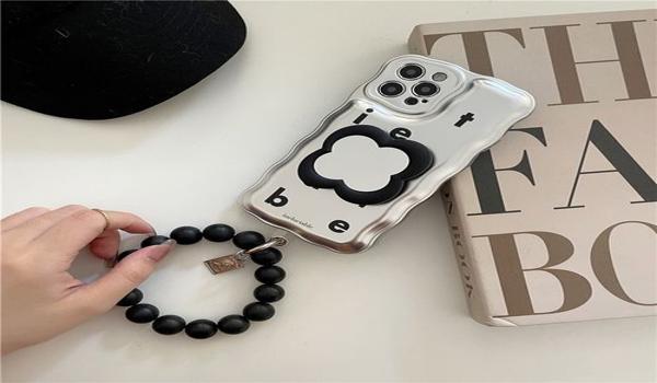 和平精英陈凯伦辅助瞄准