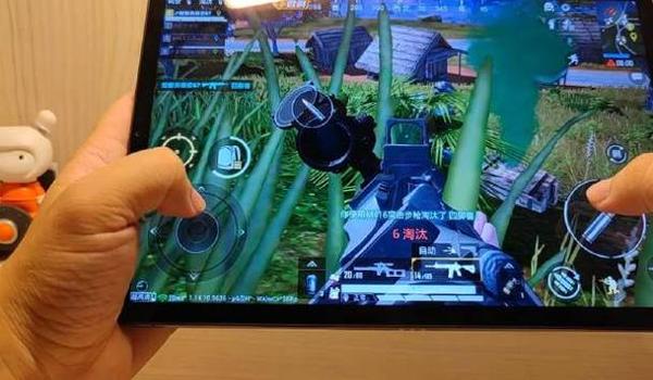 平板玩和平精英的辅助功能