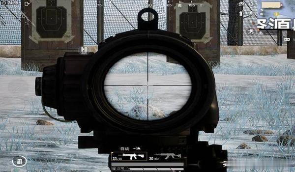 和平精英武器连发压枪